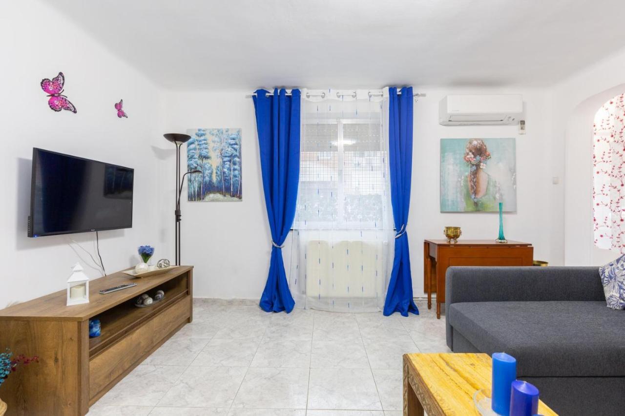 Apartamento Casa De Campo - Alojamiento De Temporada Madrid Eksteriør bilde