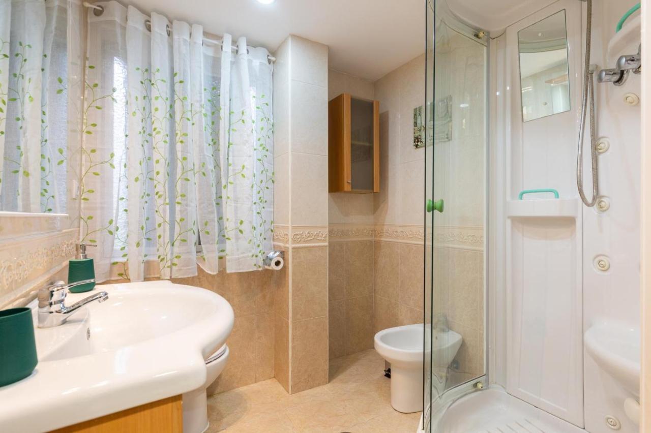 Apartamento Casa De Campo - Alojamiento De Temporada Madrid Eksteriør bilde